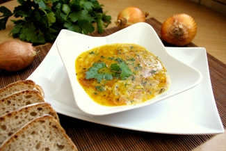 Zupa cebulowa - Dietetyczne przepisy hewps.pl