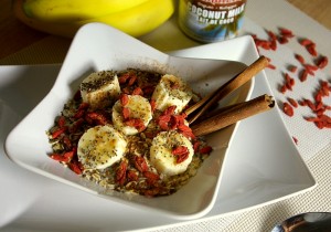 Owsianka z jagodami goji i nasionami Chia